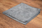 Grey microfiber cleaning towel folded - 300 GSM, 80/20 blend, 35x35 cm, stitched edge for home use