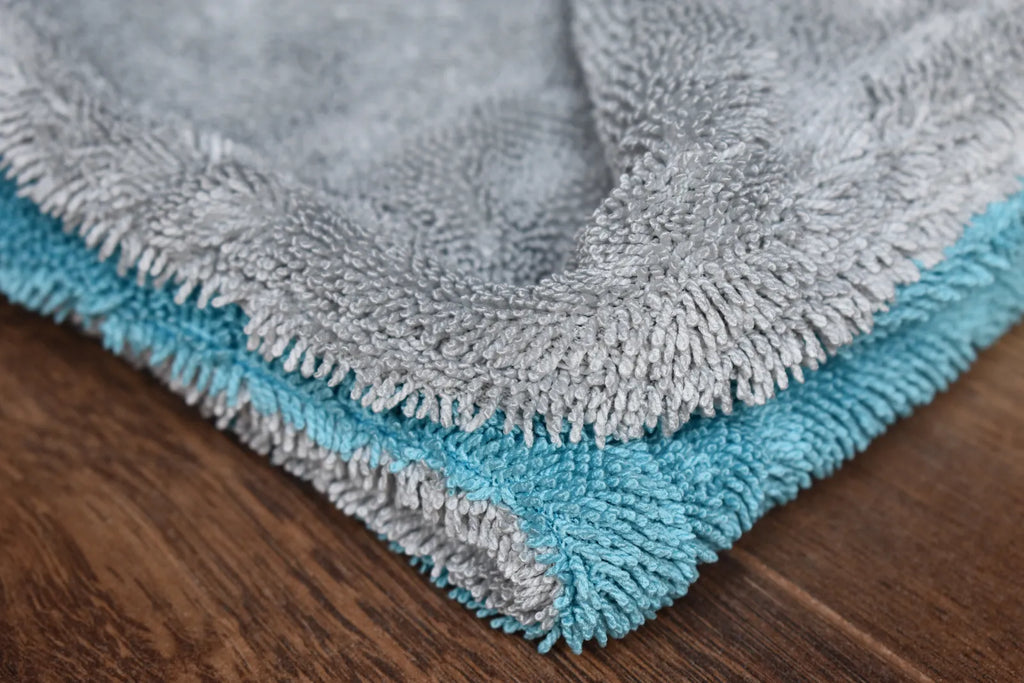 1100 GSM dual-layer microfiber drying towel folded - light grey side, premium drying construction
