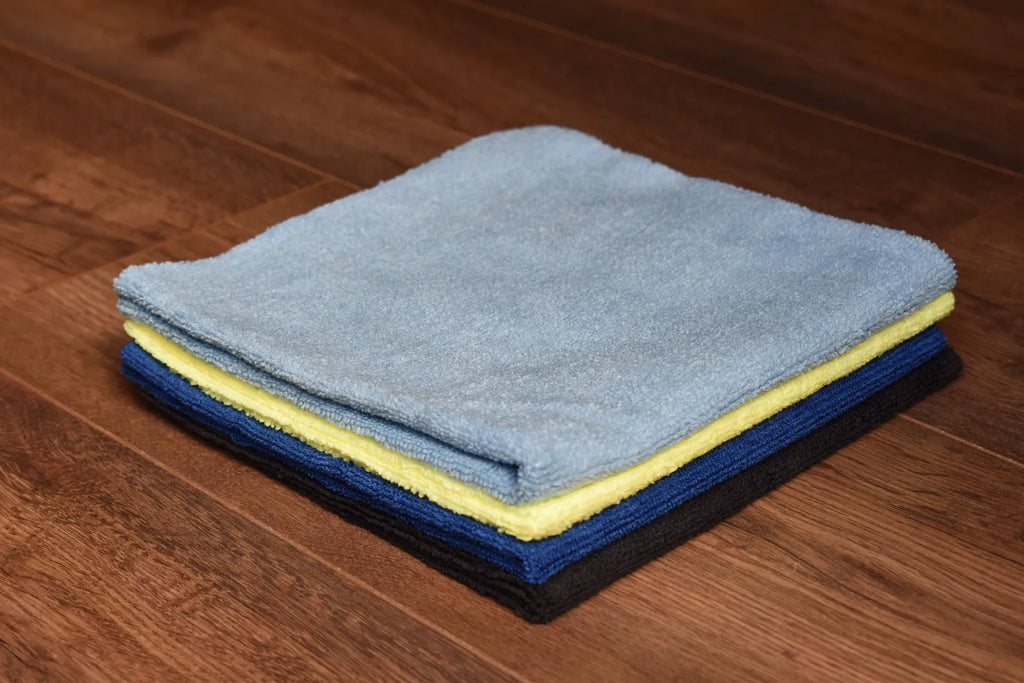 KHEMIA PLUS Light Terry edgeless microfiber towels - four color options for general cleaning workflow