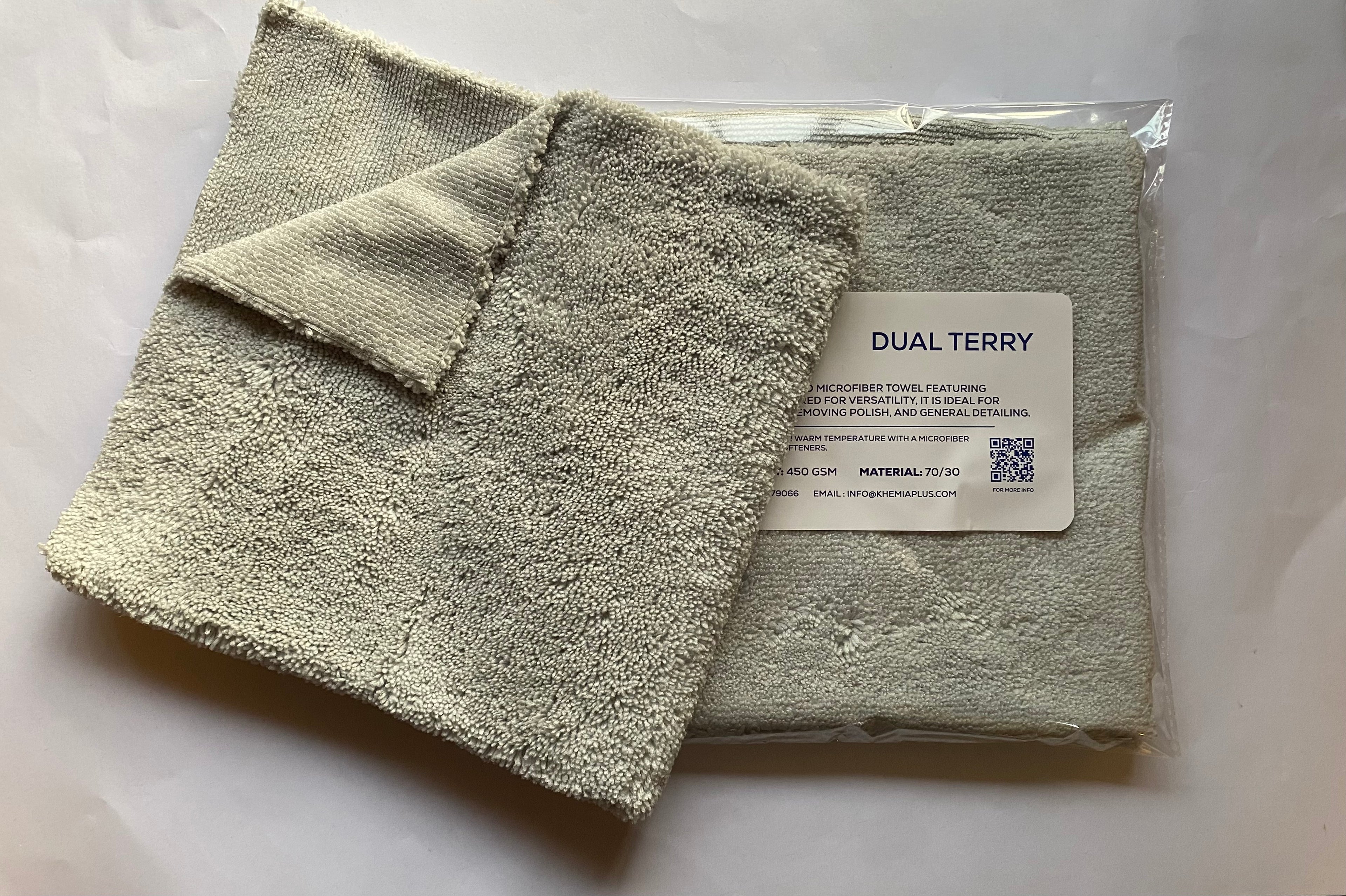 KHEMIA PLUS Dual Terry microfiber towel edgeless design - color ice grey